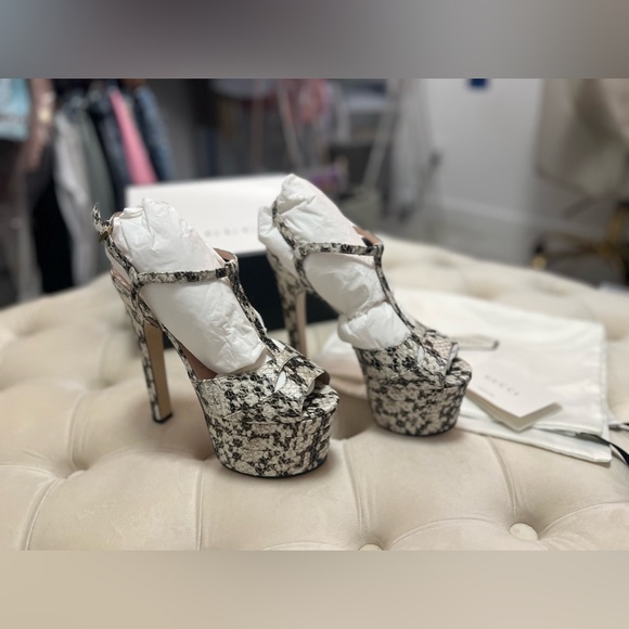 Gucci Rock Python Moluro Radiata Print Sandal Pumps - Picture 5 of 16